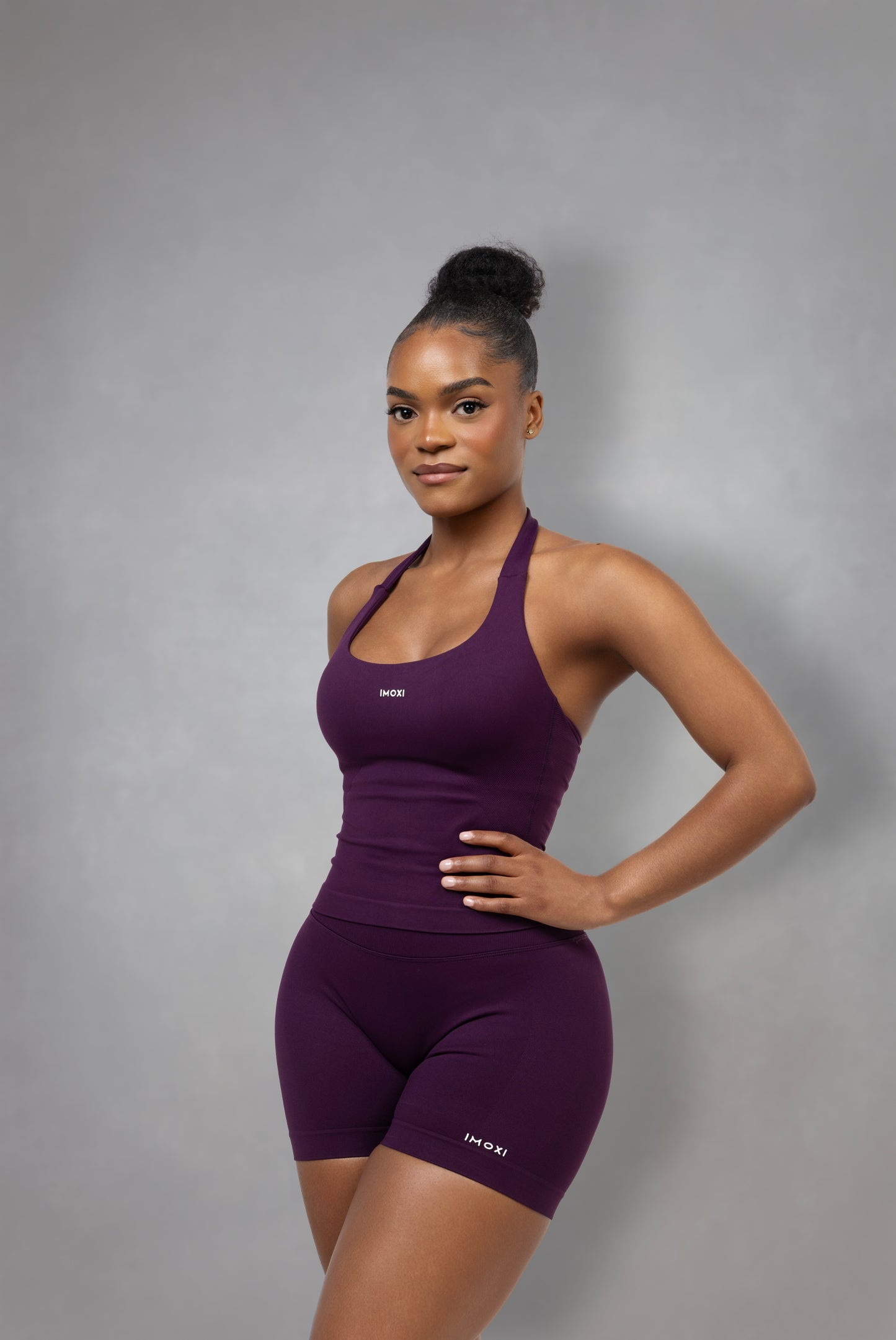 Alita Invisible Scrunch Shorts | Plum